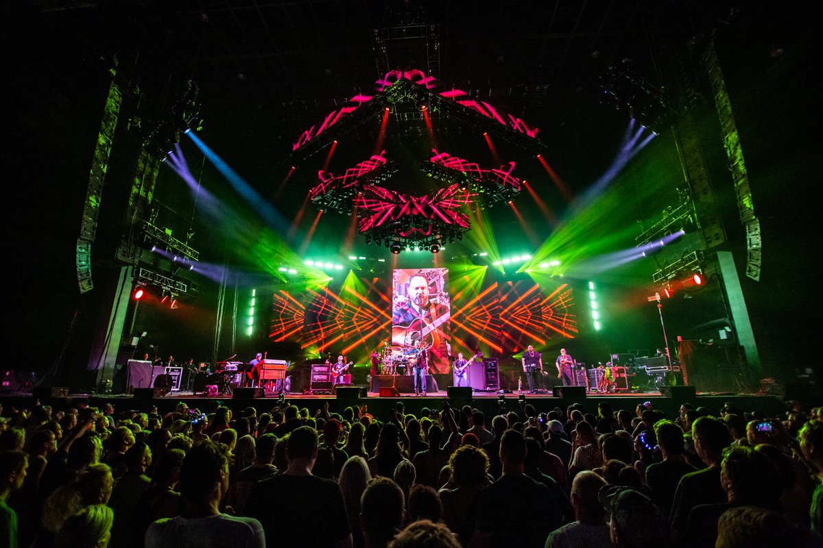 davematthewsbnd's tweet photo. Dallas, TX is the 2nd stop of #DMB2023 US Summer Tour on May 20th! Who is joining us there?

#SeeYouOnTheRoad #WalkAroundTheMoon

📸 @rodrigodmbrasil https://t.co/zgmH4xZeg4