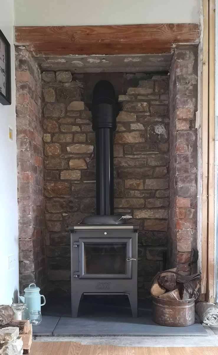 Still not finished, but finally (now the warm weather is on its way!!) had this little beauty installed today <a href="/ESSE1854/">ESSE: Master stove maker since 1854</a>
Only been waiting since November!!
#TheGoodLife #OurWeeCottage🏡 #LogBurner #Esse🔥 #WarmHeart