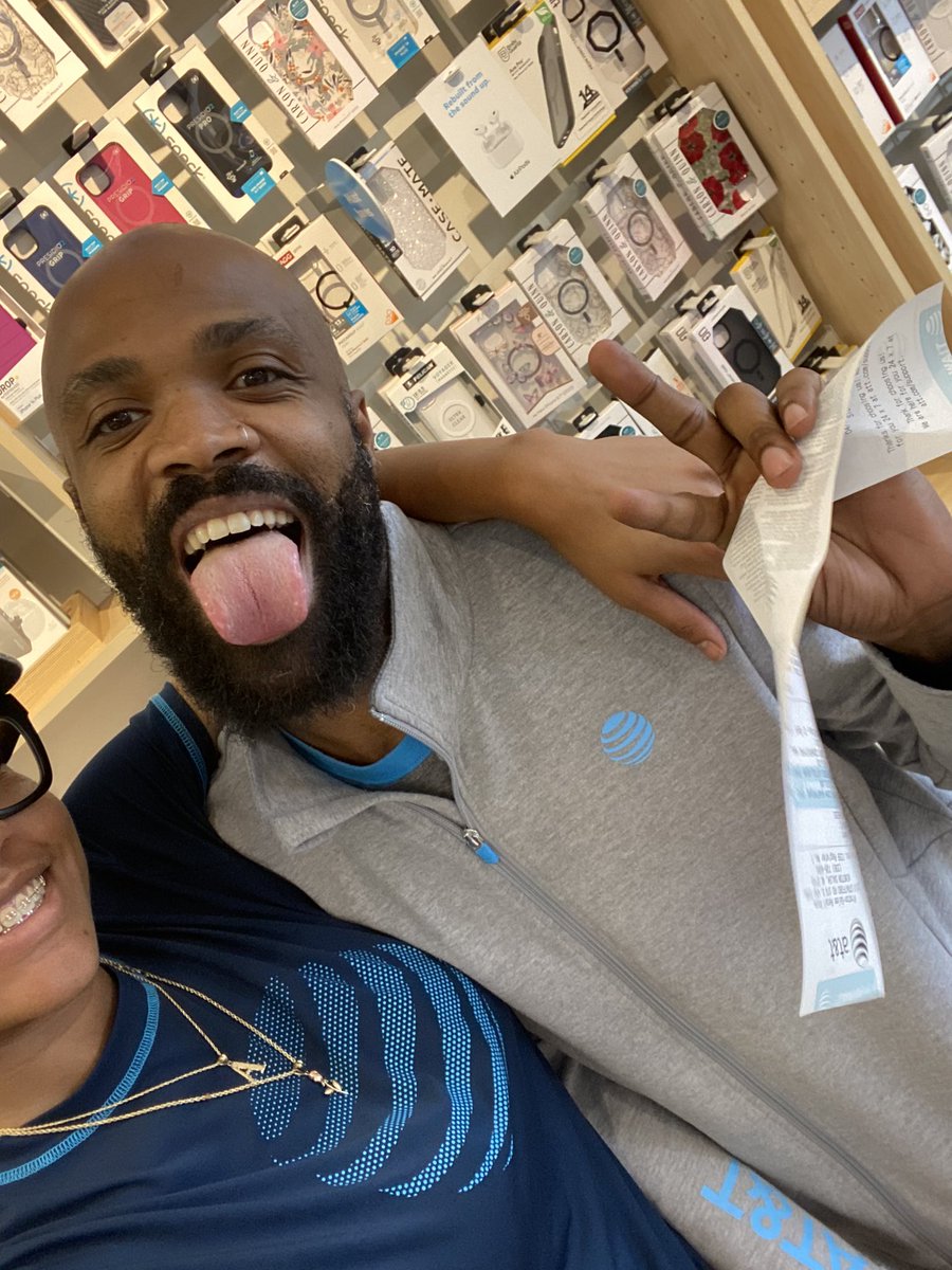 AreianF3's tweet photo. The fibah king Ked killing fn this month with SIX for the month! He just rocked it today with a fn ppv! 🤑🙈🙌🏽 @GraceMeKed @VinceLeaks @404girl #inVINCEables #FirstNetFriday https://t.co/u3HRHppwMl