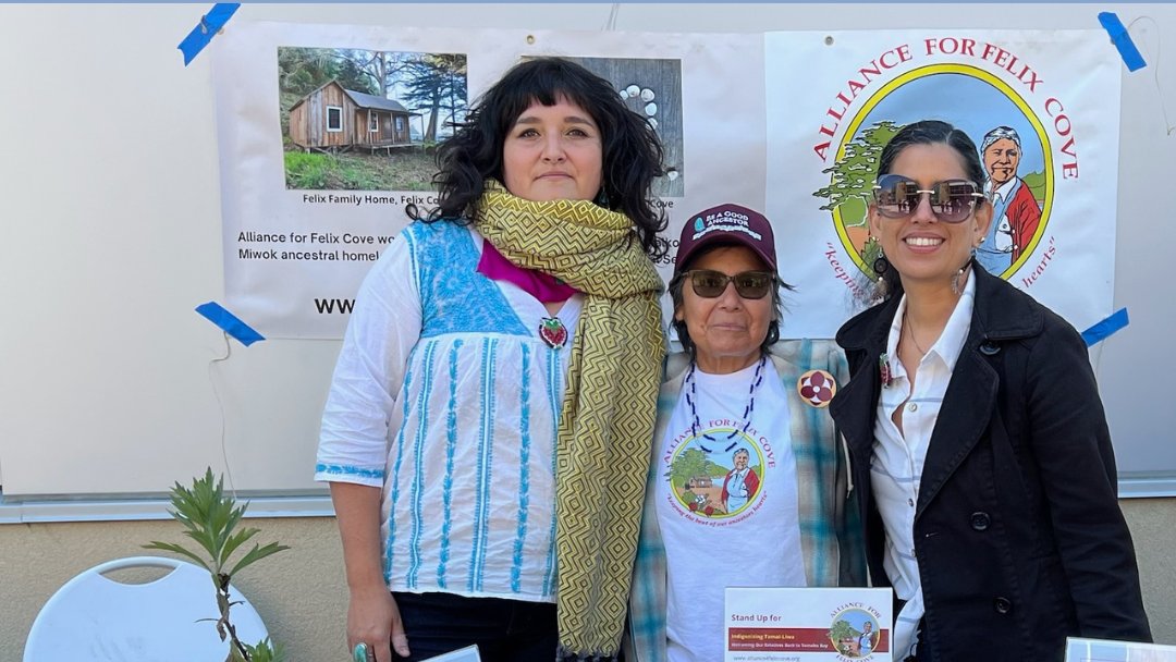 felix_alliance's tweet photo. We had wonderful time at Native Fest at Sonoma State University today! Proud of the Native American student organizers. Ooh, and the acorn mush was delicious! #a4fc #protectfelixcove #coastmiwok #indigenousland #honortheancestors #rematriate #landback #indigenous #sonomastate https://t.co/ZG04JowxPA