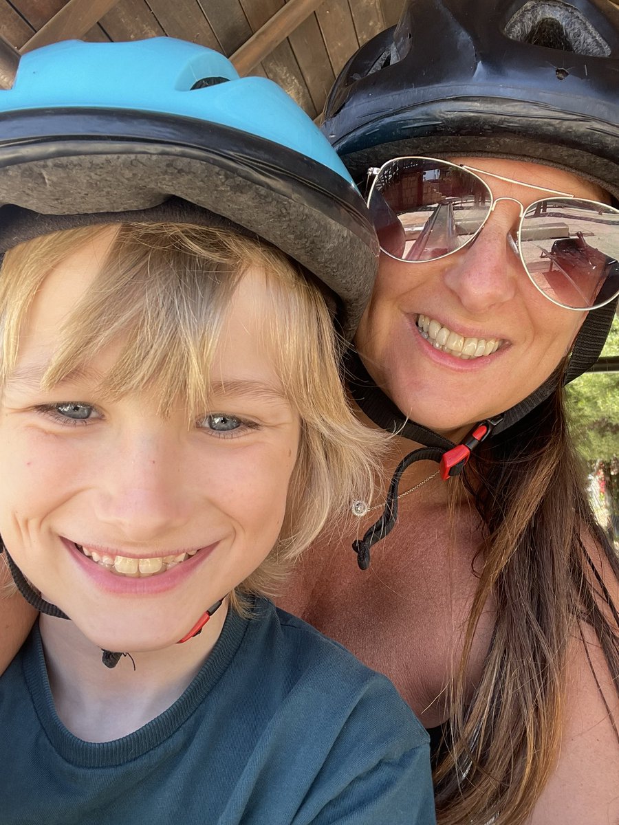 rachelyemmx's tweet photo. Six days of fun in the sun with this little man #mummytime #workhardplayhard #WorkLifeBalance https://t.co/Tr9kmly0rL