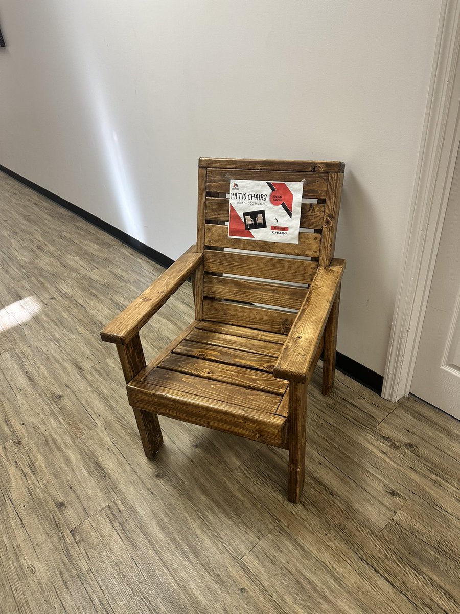 ystewart1's tweet photo. Getting mine, YOU need to order chairs!!! ๐ช๐๐พ
Built by our newly created Construction Career Center Stds โ amazing work, small donation requested. Funds go back into their consumable supplies account in order for them to continue explore! #HCSFutureReady #HCSLeads @hamcoschools https://t.co/7LRx2tqyzY