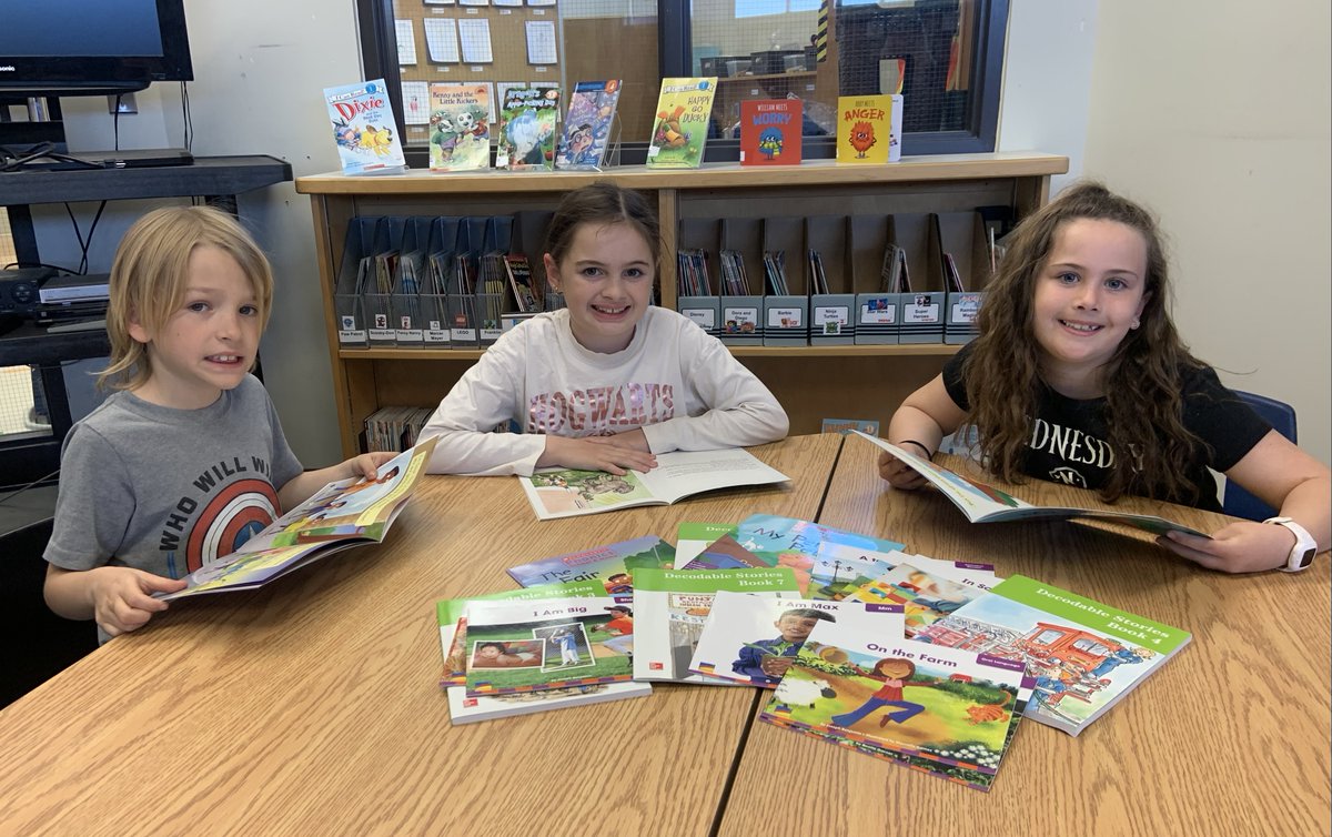 yourschools's tweet image. An update from #ProgramTeamAMDSB: Continuing our literacy journey with AMDSB educators. Learning about using decodable texts to support reading development. #DecodableTexts #ReadingRope #iAMAlwaysLearning