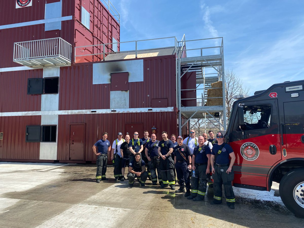 BartlettFire's tweet photo. This week our companies participated in Live Fire Training on our training ground. Thank you to Streamwood and Fox River Countryside for joining us! We train hard to protect our communities. https://t.co/3bFEKt9S2M