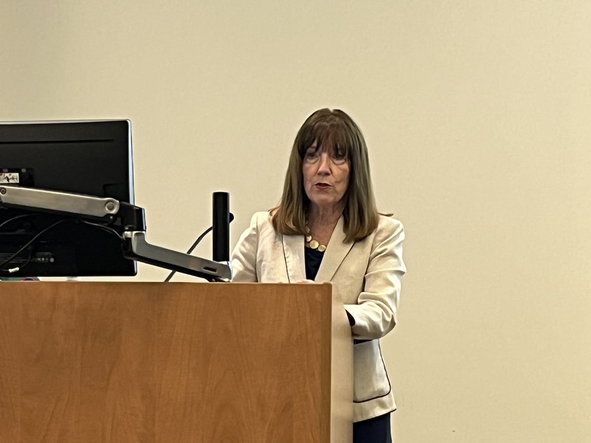 Wonderful to have @MinnowWalsh to @CardioUva as the 2023 Grollman Visiting Professor. @UVACardsFellows @UvaDOM @uvahealthnews @ACCinTouch