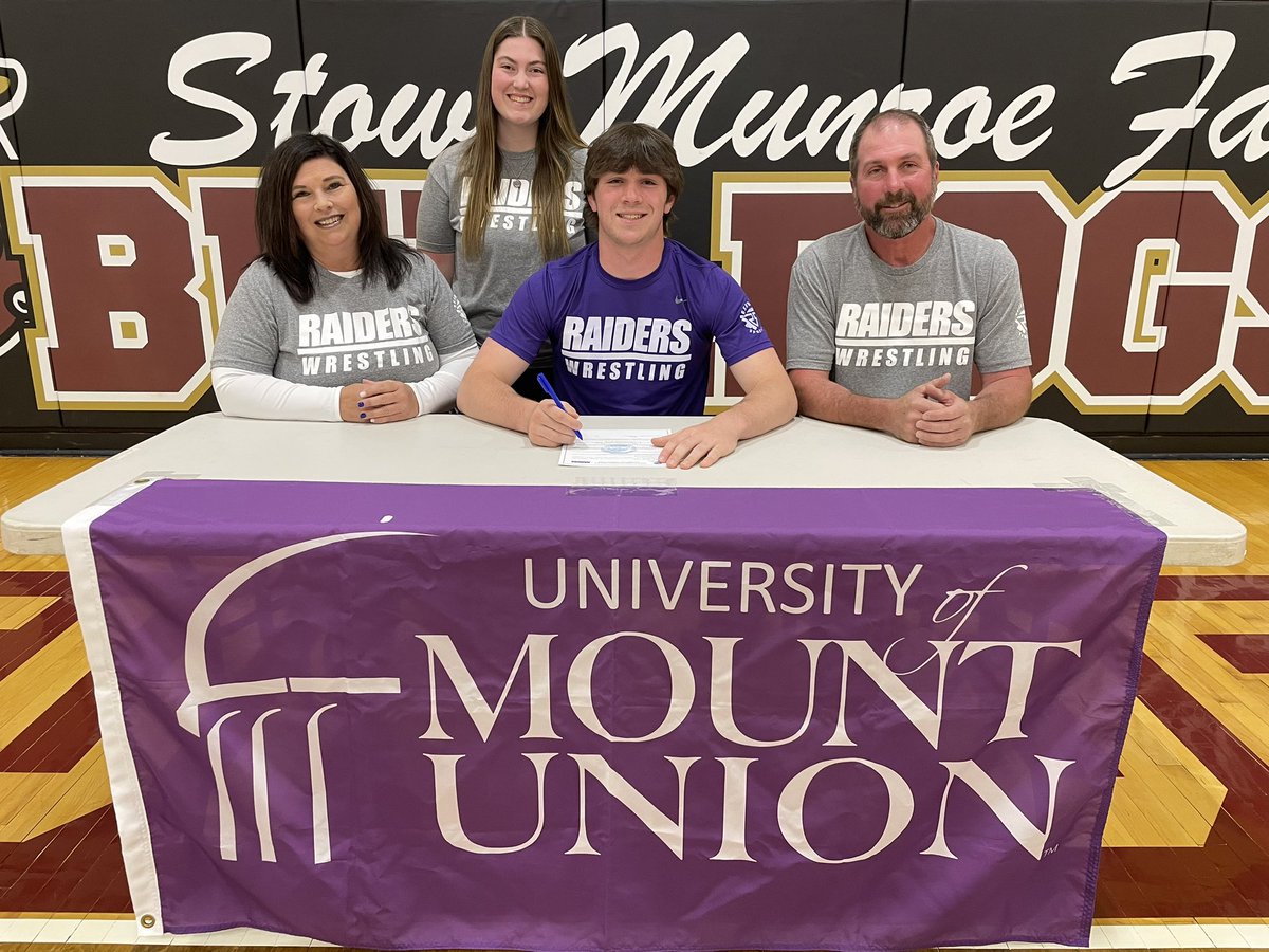 Congratulations to Blake Kaminski on continuing his academic and athletic career at Mount Union!