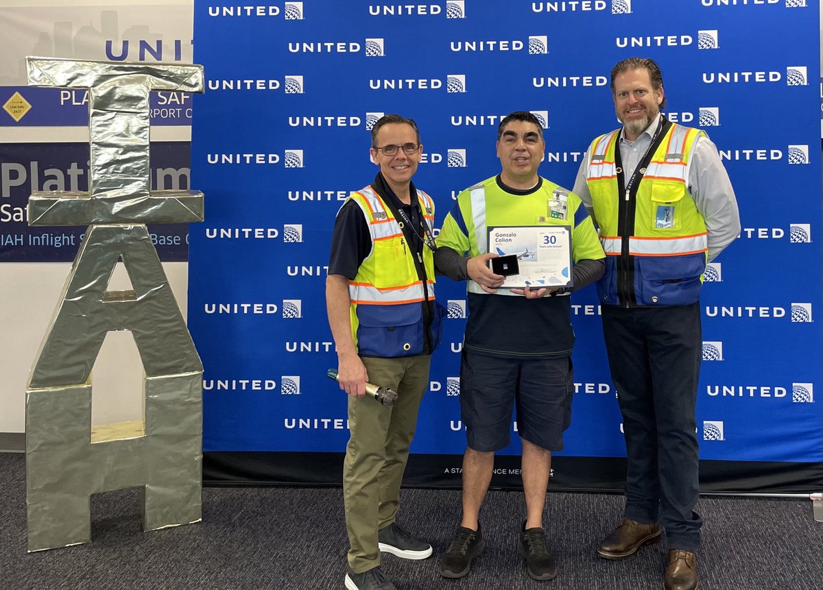 MandyIAH87's tweet photo. Milestone Celebration at IAH https://t.co/Ree28icr5a