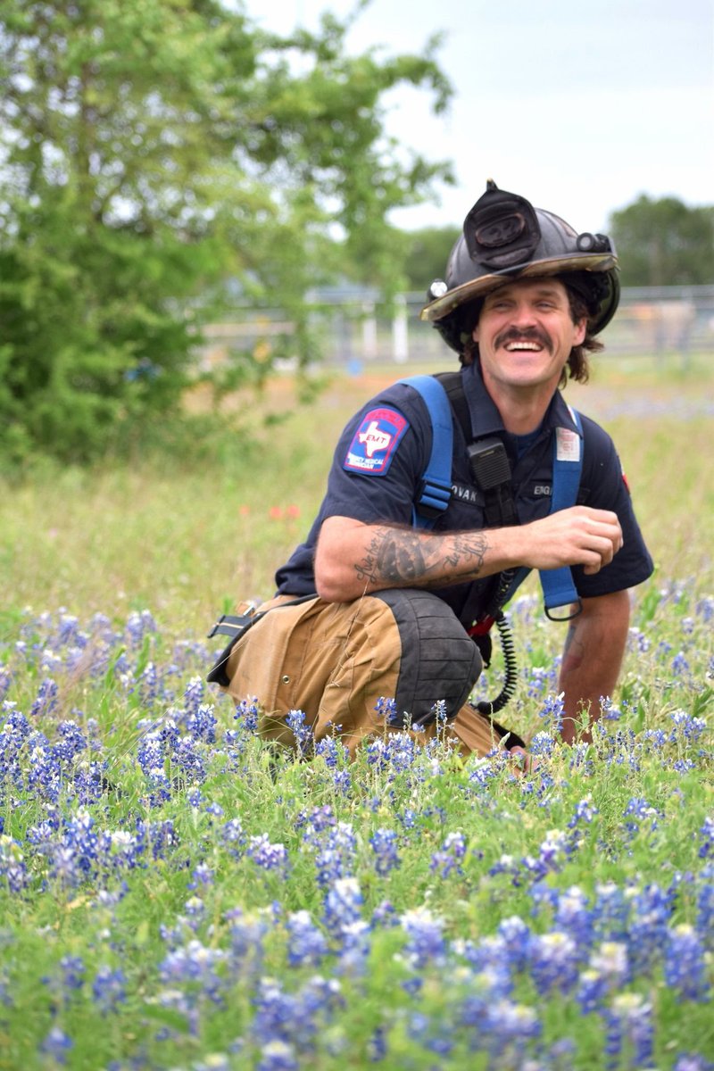 newschannelnine's tweet photo. STOP &amp; SMELL THE BLUEBONNETS! The @KyleFD in Texas shared these hilarious photos on their Facebook page, which soon went viral.

The post said, "It’s springtime in Texas so of course we had to stop and take pictures with the bluebonnets too!"

(h/t: Signal Mountain Police) https://t.co/WwjrAWa01e