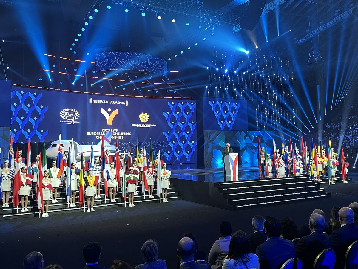 Khandanyan_S's tweet image. Armenia proudly hosts European Weightlifting Championship 2023.

#EWC2023 #EWCYerevan #Weightlifting #olympicweightlifting