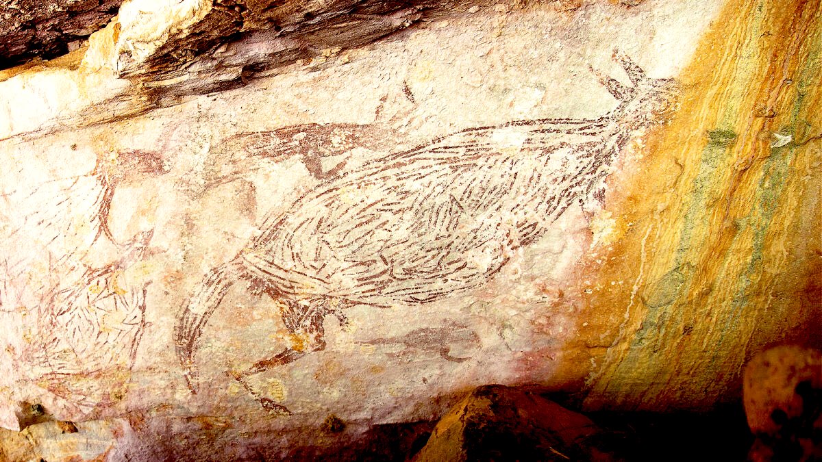 jaguarjin's tweet photo. #IncludeRelyPhotoFormer
In Aboriginal Dreamtime, before photographs, ancient peoples relied on ochre paint and petroglyphs. In the Kimberley rock shelter there exists the oldest known Aboriginal rock painting of a kangaroo, formerly carbon dated to 17,500 and 17,100 years old. https://t.co/SObLWlHdlq