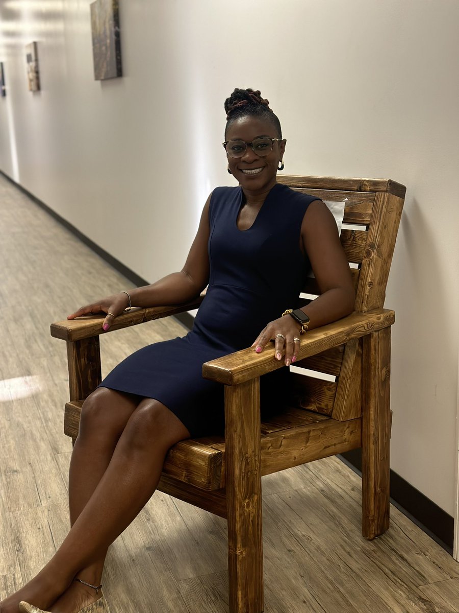 ystewart1's tweet photo. Chairs (you can purchase) built by HCS Construction Career Center Stds โ well worth the donation! GET YOURS TODAY! ๐ช๐๐พ๐ @hamcoschools #HCSFutureReady https://t.co/pfpred6z7T