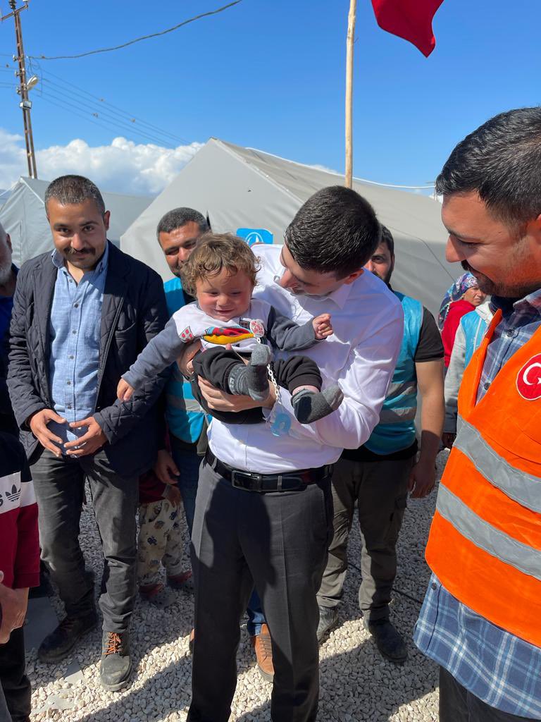 KAMPÜS 🎓 tweet media