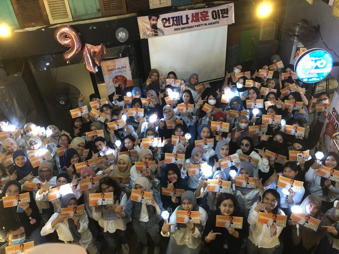 OhSehunGlobal's tweet image. 𝗦𝗘𝗛𝗨𝗡 𝗕𝗜𝗥𝗧𝗛𝗗𝗔𝗬 𝗣𝗔𝗥𝗧𝗬 𝗜𝗡 𝗝𝗞𝗧 
(𝘿𝘼𝙔 1)

Thank you Indonesian Xunqis for coming to Sehun&apos;s Birthday Event. We hope you all enjoyed a lot 🧡

#SEHUN #세훈 #30thSpringWithSEHUN #HappySEHUNDay
