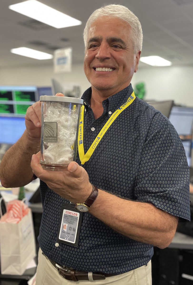 MandyIAH87's tweet photo. BB Chavez retirement party at IAH  44 years! Congrats BB! ⁦⁦@jbozboswell⁩ ⁦@MikeHannaUAL⁩ ⁦@united⁩ https://t.co/1PzNTipOg6