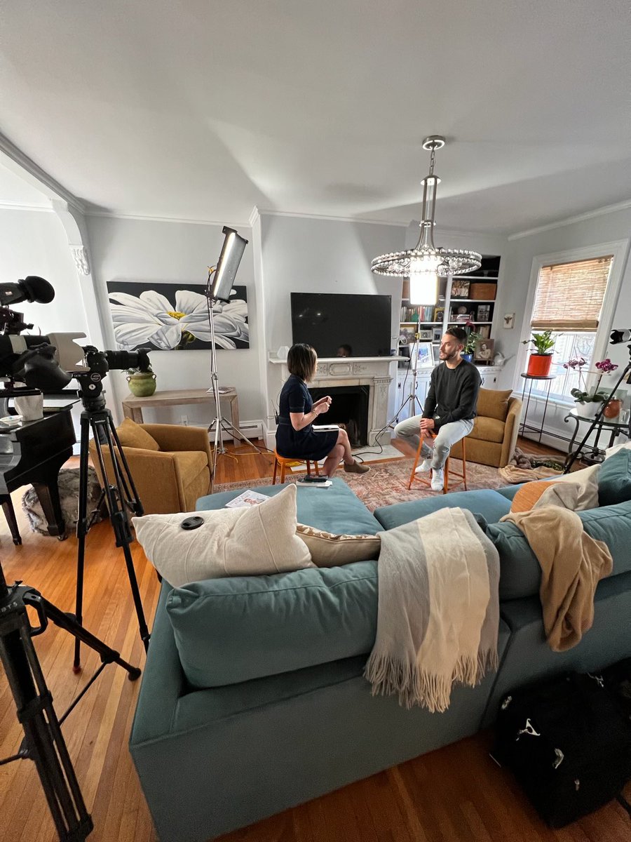 susantran's tweet photo. Shores Salter was a @Northeastern student 10 years ago when he ran towards smoke of #BostonMarathon bombings. The pivotal moment helped to save Roseann Sdoia’s life & forever changed his, but it doesn’t define him. Story tonight at 6 on #NBC10Boston. #BostonStrong #ADecadeOfHope https://t.co/eyFGgzcj8x