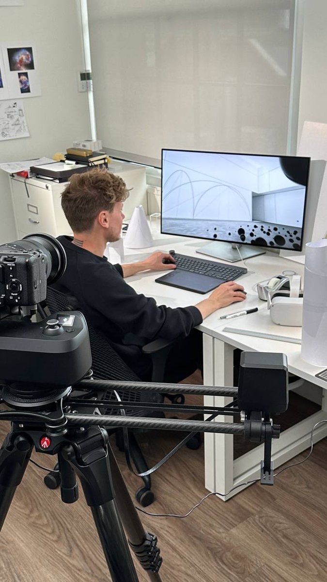 maximzhestkov's tweet photo. I have been working on something special lately.
Can’t wait to share it with you soon. https://t.co/uxFnRMieRw
