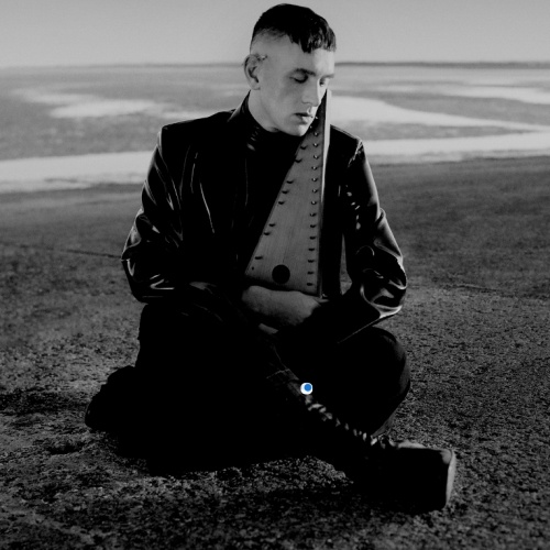 MusicNewsWeb's tweet photo. Patrick Wolf announces new single and tour dates - #patrickwolf @_PATRICK_WOLF https://t.co/Vje95PjJgK https://t.co/5xNYprtv2h