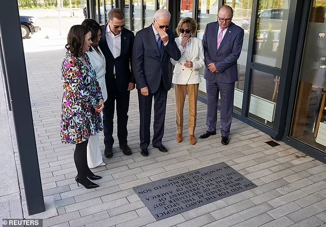 The Bidens with some of the hospice stalwarts seeing the dedication stone to Beau Biden at the Mayo hospice for the first time. The president later embraced and spoke tenderly with all of our end of life patients. An overwhelming day.