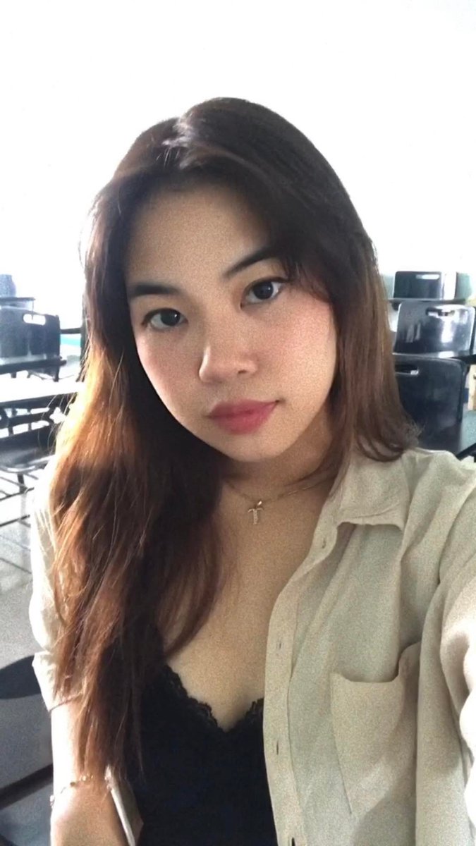 AlvinJCruz's tweet photo. Happy Birthday My Queen!!! 🎉🎂
Ilysmbaby 😘😘😘 @_xiaoie https://t.co/WBzV4vHgOH