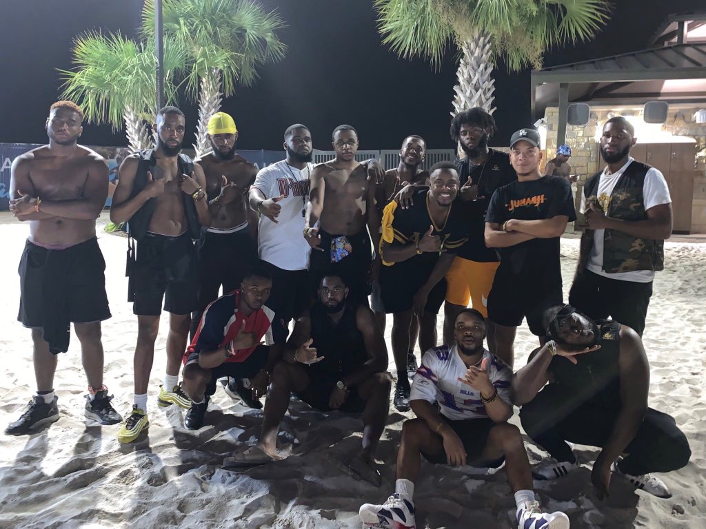 slickkkrickk's tweet photo. happy charter day to my home team
50 years in the cut @ThetaMuAlphas
#lovelivespring19 ๐
๐ค๐พ https://t.co/kyf9PiuOP6