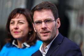 MalojmK's tweet photo. Au secours la gauche a pété les plombs. Le grand parti de #Blum #Jaures #Mitterrand #ROCARE défie le conseil constitutionnel.
Voilà où nous en sommes. La gauche est détruite par la radicalité et l’outrance.
La démocratie, c'est respecter les institutions.
@BCazeneuve @CaroleDelga @Anne_Hidalgo @fhollande @MDelafosse @HeleneGeoffroy @Fabien_Roussel #pPS #EELV #PCF #PRG @NicolasMayerNMR