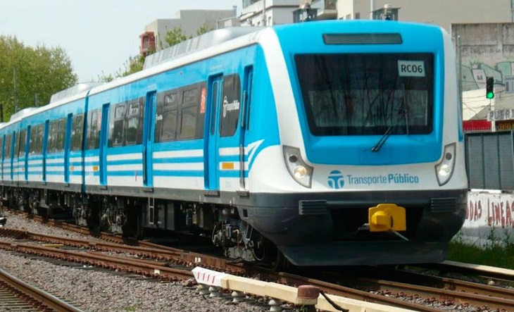 fmentransito's tweet photo. ATRENCIÓN TREN SARMIENTO ⚠

⭕El tren circula con demoras y servicio reducido debido a un accidente en haedo https://t.co/jBCZZwZBOq