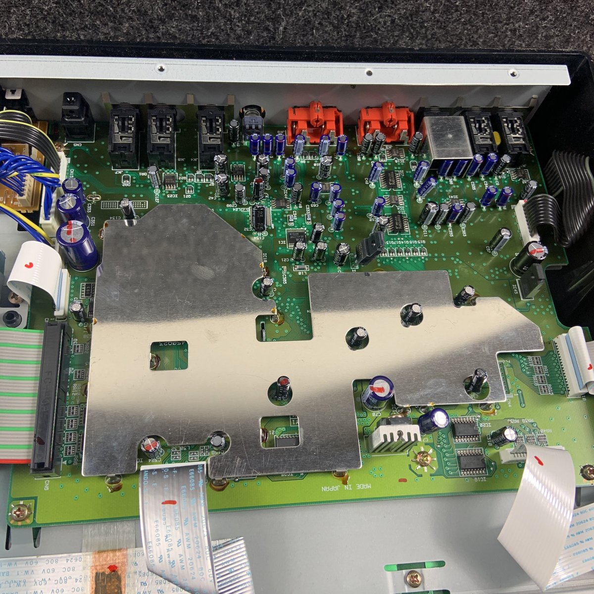 cocohankerson's tweet image. 🔹A Boss BR-8 has arrived at the shop and will be ready for purchase soon!

🔹I am claiming I will get my hands on a Boss BR-532 here soon.

🔹I really really really love multitrack recorders and field recorders!

#audiogear #audioshop #audiogeargeek #multitrackrecorders #audio