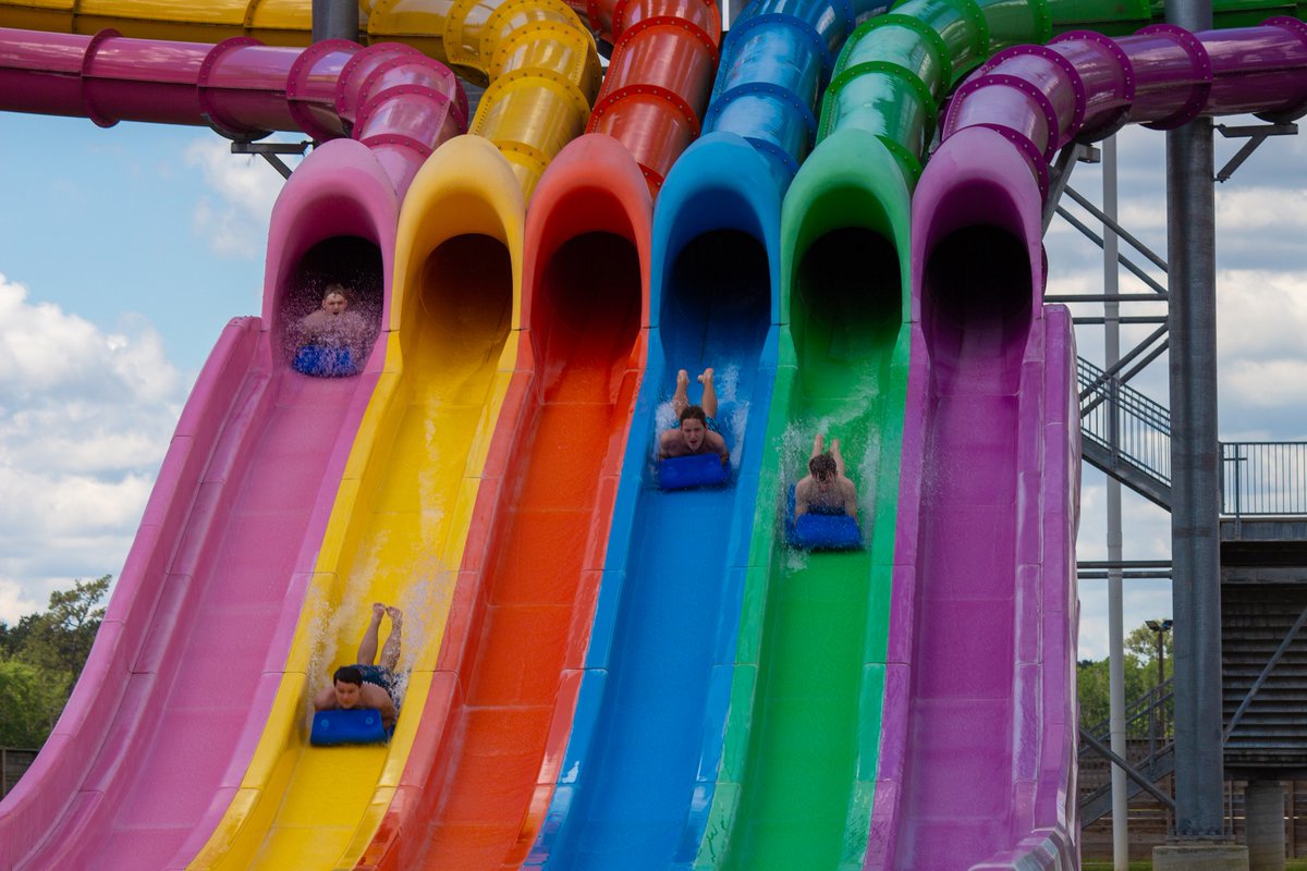 EMCIDTX's tweet image. Big Rivers Waterpark &amp;amp; Adventures is open for the 2023 Waterpark Season. Take a dip in the lazy river, ride the waves in the wave pool or splash on the splash pads at 23101 Hwy. 242 in New Caney. #Waterpark #WavePool #LazyRiver #SummerFun
