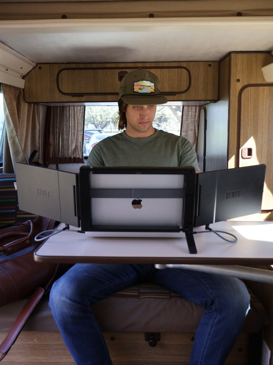 my_xebec's tweet image. Working on the road made easy 🚌

#xebec #triscreen #laptopacessories #vanlife #remotework #hybridwork