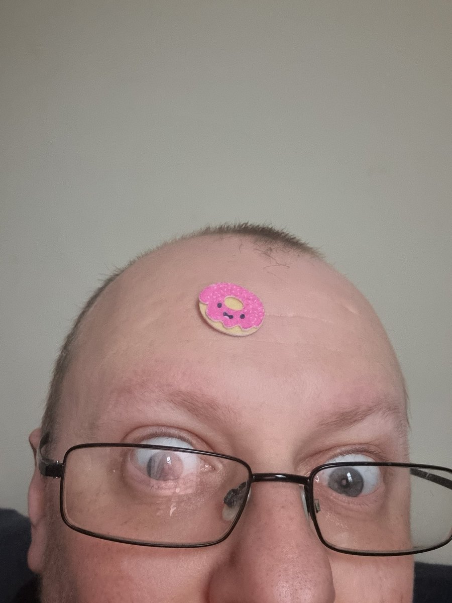 GEEN2911's tweet image. I have a mini doughnutsworth! 

@StreamseedGG @Playerammohq 
@doughnutsworth

#minidoughnutsworth #sooocute #allhaildoughnutsworth