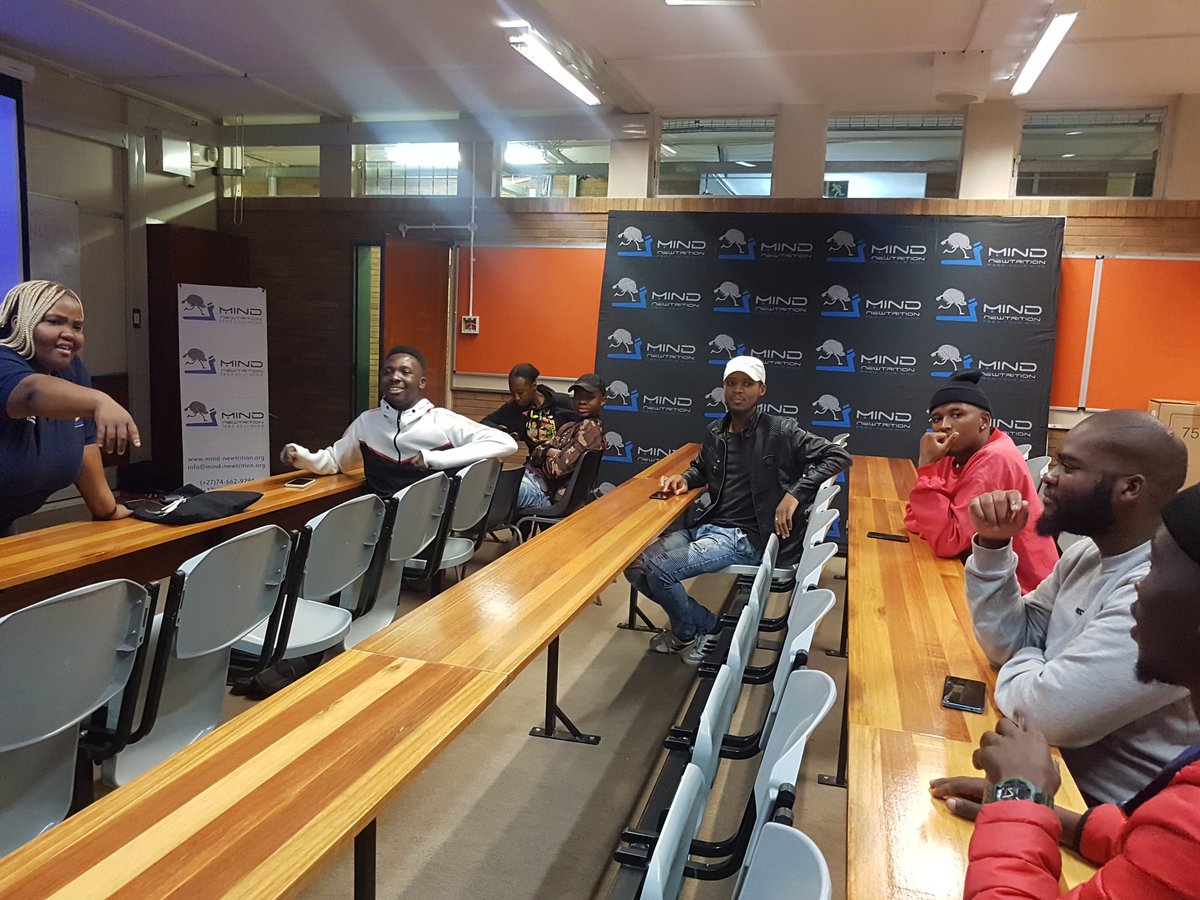 mindnewtrition's tweet photo. Newtritionalizing the Mind💙🙌🏽

Great conversation it was. thanks a lot to everyone who came through🙏🏾

https://t.co/DxkzutzcKJ 

#MindNewtrition 
#LetsTalk.
#TheAfricaWeWant https://t.co/Pq6jqcs8r7