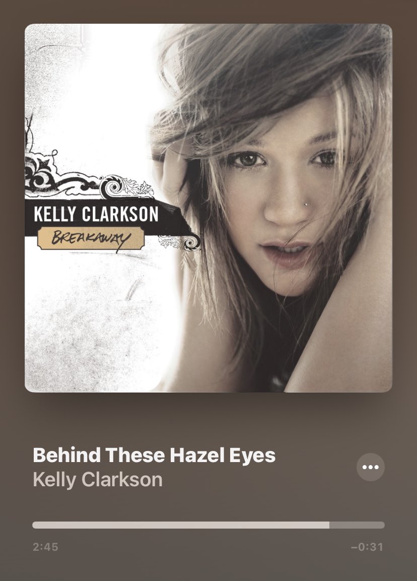 GenesWorld34's tweet photo. After hearing "Mine" @kellyclarkson, it just threw me back to when I first met you, and you spoke to my heart and just made me feel understood, can't wait for the new album! Love you Kelly!!! #KellyClarkson #kellyclarkson https://t.co/VQMX6K4prY