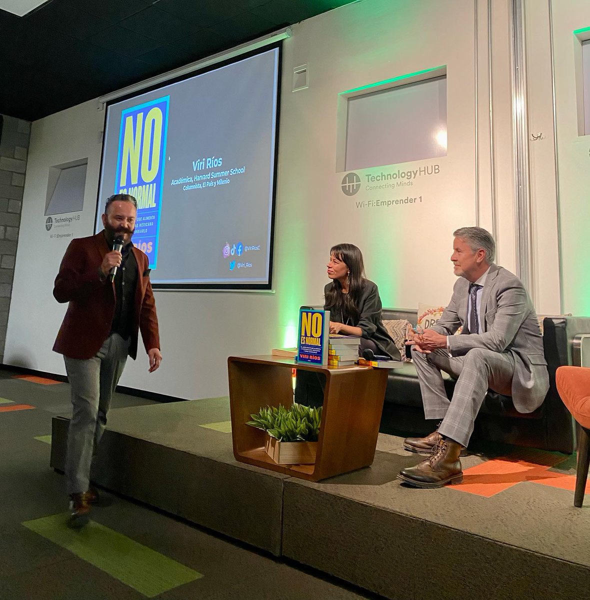 Technology HUB tweet media