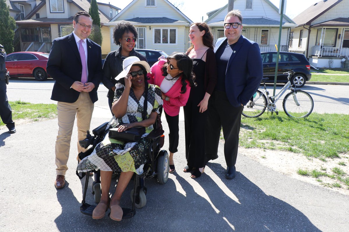 WindsorLaw's tweet photo. Yesterday launched the McDougall Street Corridor Walking Tour. We'd like to recognize @WLCitiesCentre, @ecbhrs, @LeddyLibrary, @p42systems, @UwindsorSoca &amp; many others for their work on this project. Thank you @Irek_K &amp; @AnitaAnandMP for their support and to everyone who attended https://t.co/X4sXRi3mNe