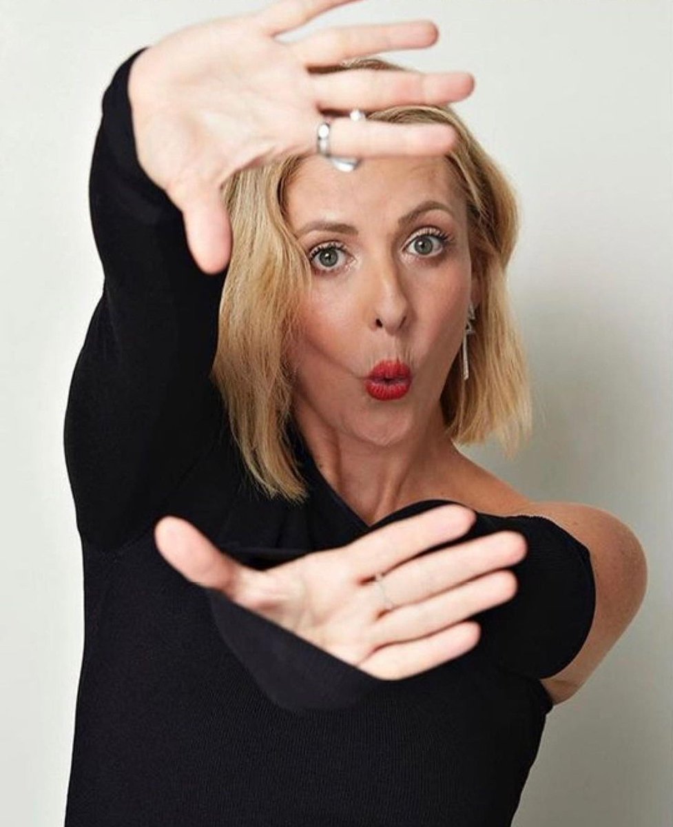 Happy birthday <a href="/SarahMGellar/">Sarah Michelle</a> 🎂🎉🥰
#birthdaygirl #sarahmichellegellar #Wolfpack #wolfpackseries