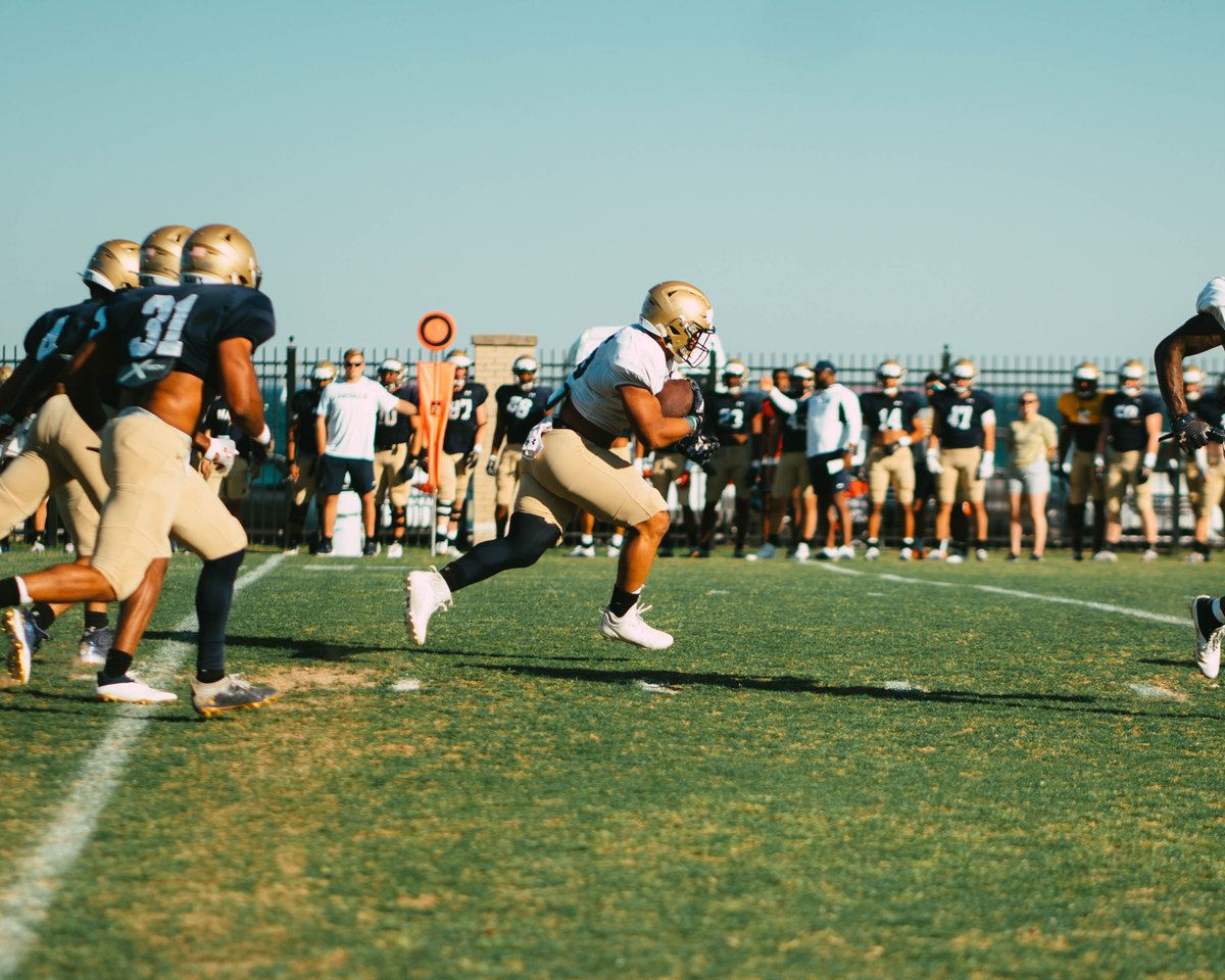 Navy Football tweet media