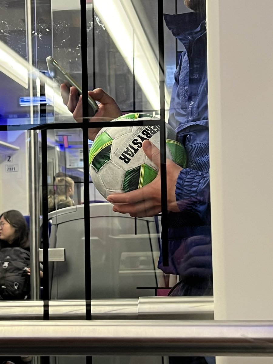 Gerard Zandbergen tweet media