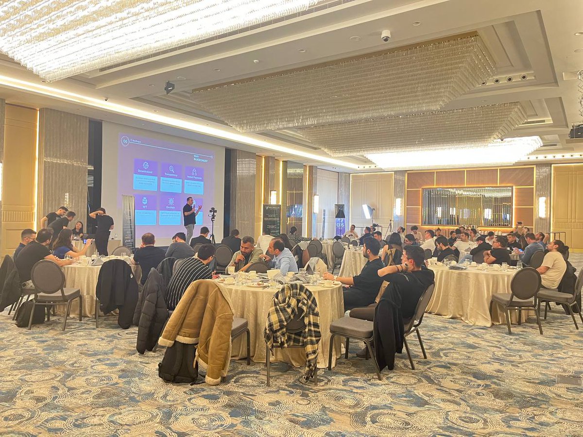 Crypto Data Space tweet media