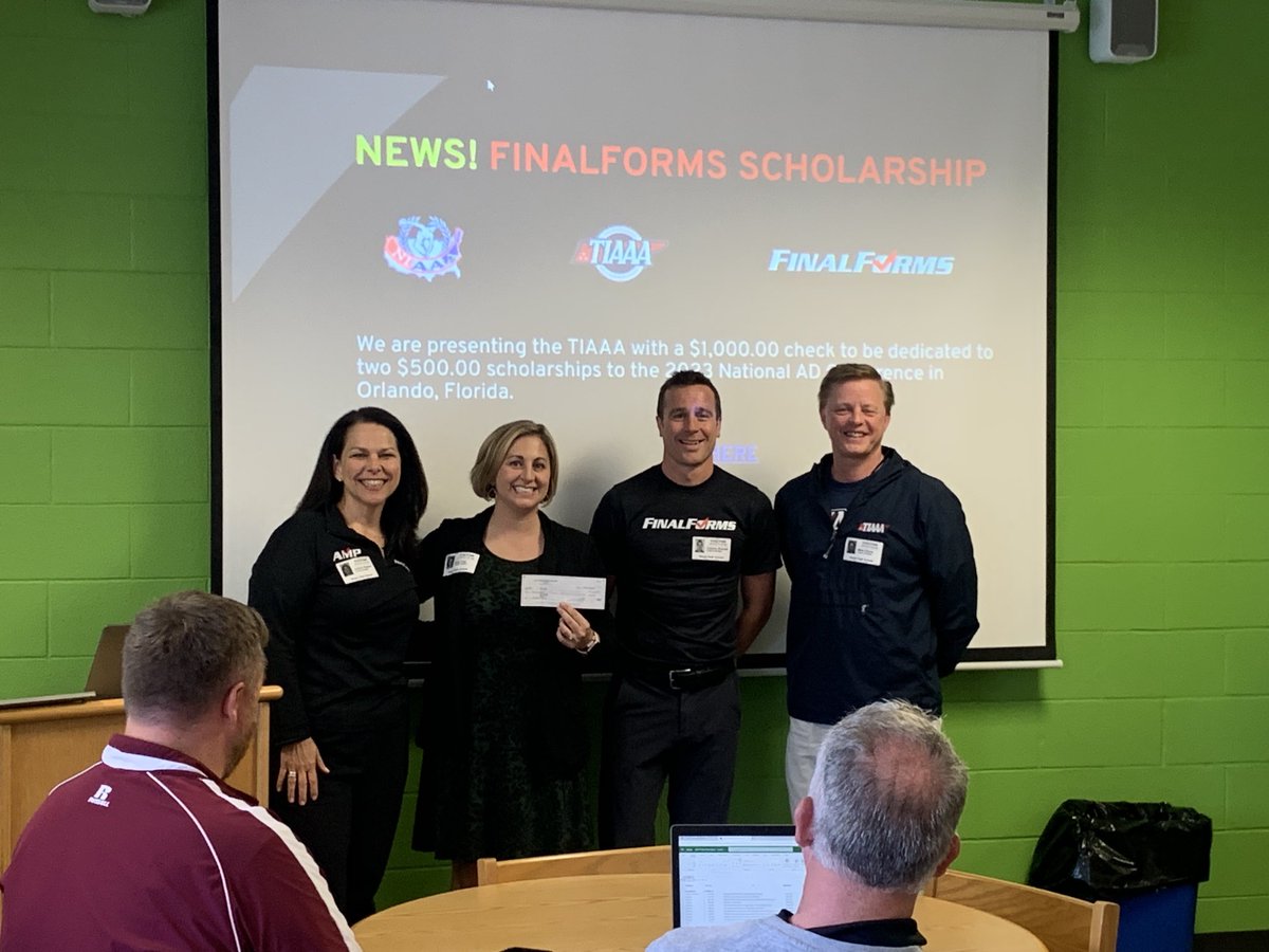 Mwyork11's tweet photo. What an incredible opportunity afforded to TN HS AD’s by ⁦@FinalForms⁩. Final forms has graciously gifted the ⁦@TIAAA_Ad⁩ 2 $500 scholarships for the 2023 NADC in Orlando in Dec. #thankyou #helpingADsadvance #beyourbest https://t.co/xmkWDgCE93
