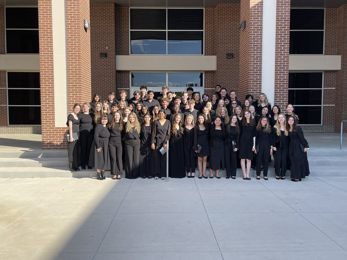 FloMo Choir tweet media
