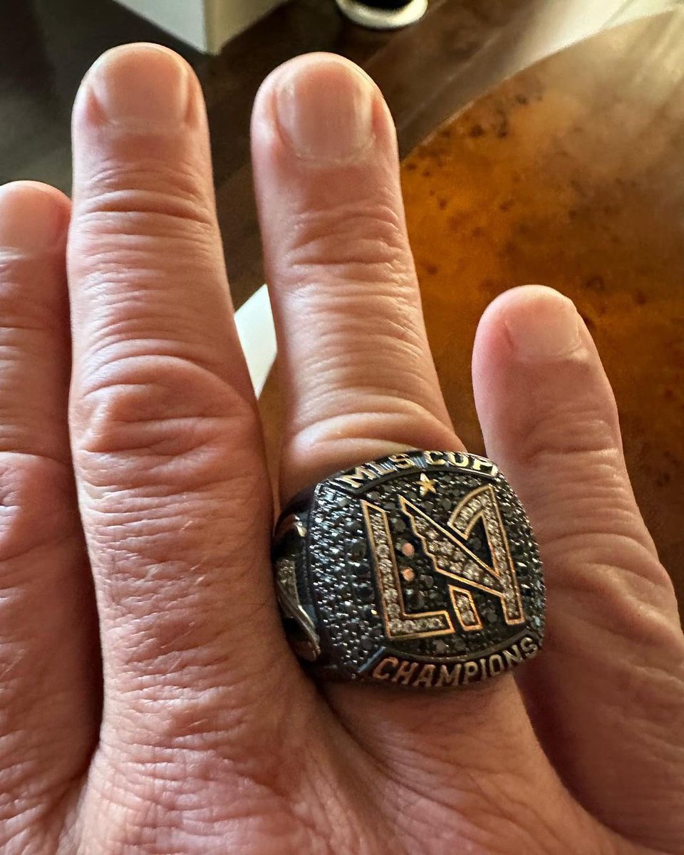 BaronRings's tweet photo. โข@tonyrobbins Ring Ring! ๐๐ โฝ ๐and @LAFC made history when the team won its first-ever MLS Cup in 2022 we've now got our CHAMPIONSHIP RING in hand!
#baron #baronchampionshiprings #baron2023 #champring #championshiprings #lafc #tonyrobbins #OWNYOURMOMENT https://t.co/I1AqUxtThY