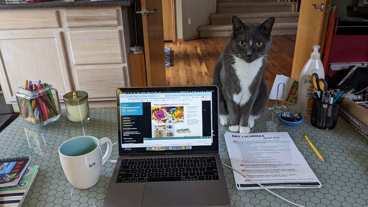 jenteach's tweet photo. Excited for Day 1 of learning! @stem_con Glad to have gotten a sub so I could really get into the amazing resources and.make some new plans! #stemcat #stemconbeyond https://t.co/WZktY3qLHT