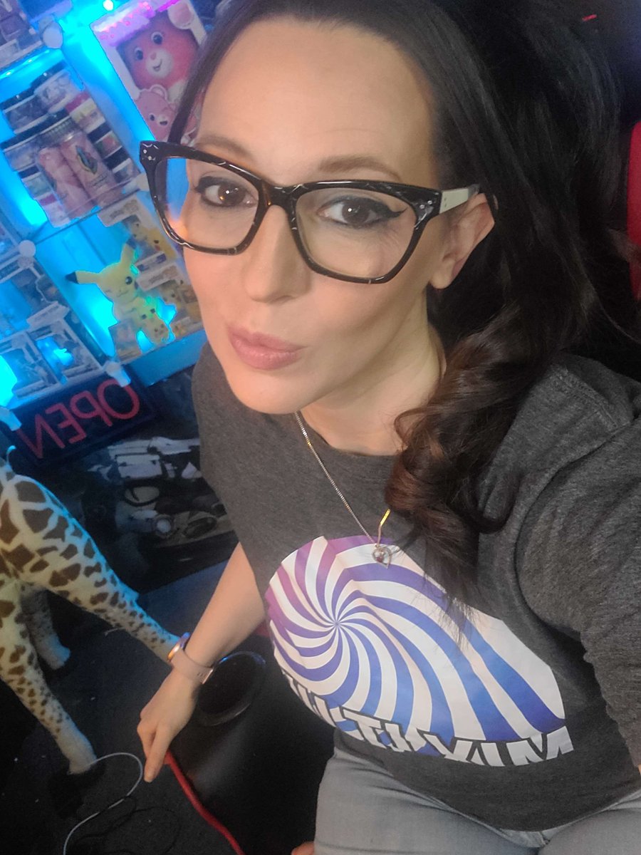 karebearxp's tweet photo. NET IS FIXED! Lets celebrate!!! Late but LIVE! ;)replies
🎉👄
#netdown #streamerproblems #wemadeit #oneuptwitch @DragonSquadFam @GetWetSports https://t.co/5yDL1O4d4Q