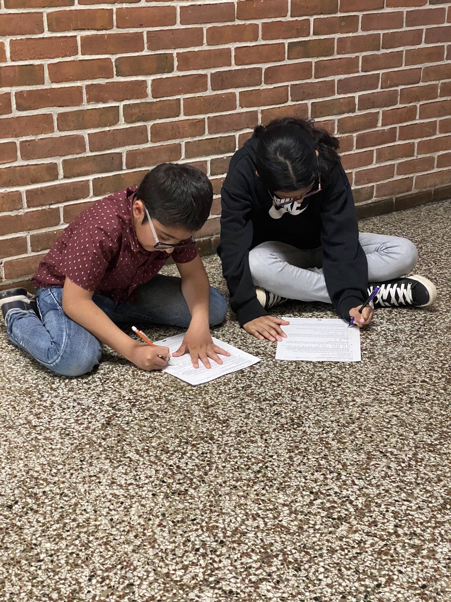 Trying to stay cool while modeling with math! <a href="/JohnnycakeElem/">JohnnycakeElem</a> <a href="/BCPSMATH/">TEAMBCPS Math</a>