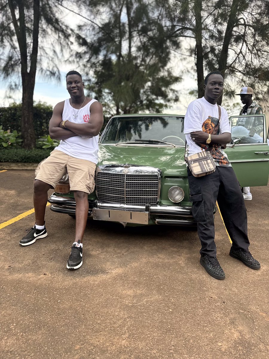 FlashUG1's tweet photo. Video shooting JOHN FROG FT CHAMELEON🔥 https://t.co/u9K3XXgNZW