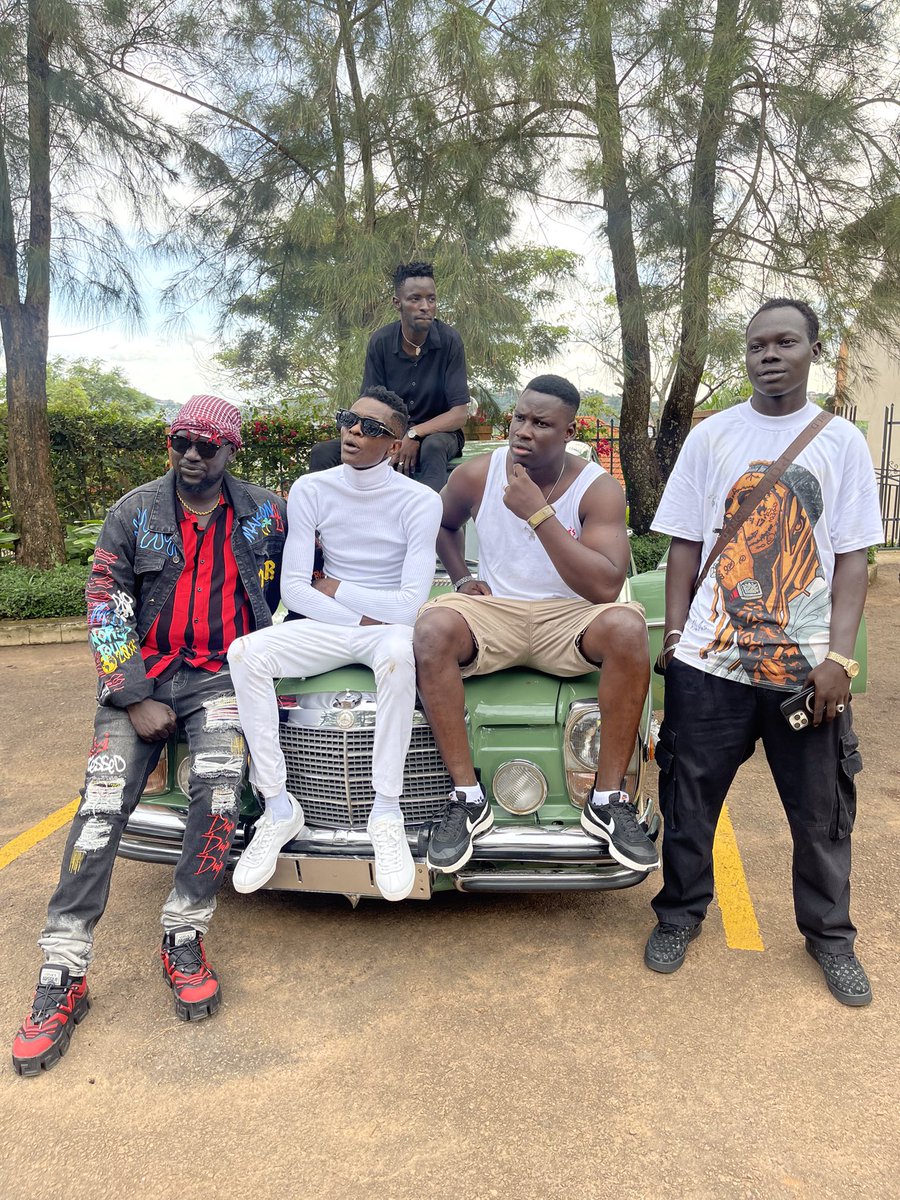 FlashUG1's tweet photo. Video shooting JOHN FROG FT CHAMELEON🔥 https://t.co/u9K3XXgNZW