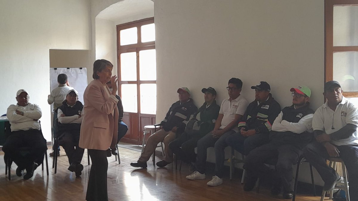 ComisionFomento's tweet photo. Impartimos el taller Masculinidades alternativas libres de violencia al personal de @CorreosdeMexico @sepomextrab en el estado de #Puebla #DGByCS @bienestarmx https://t.co/vzqtd6Vcoa