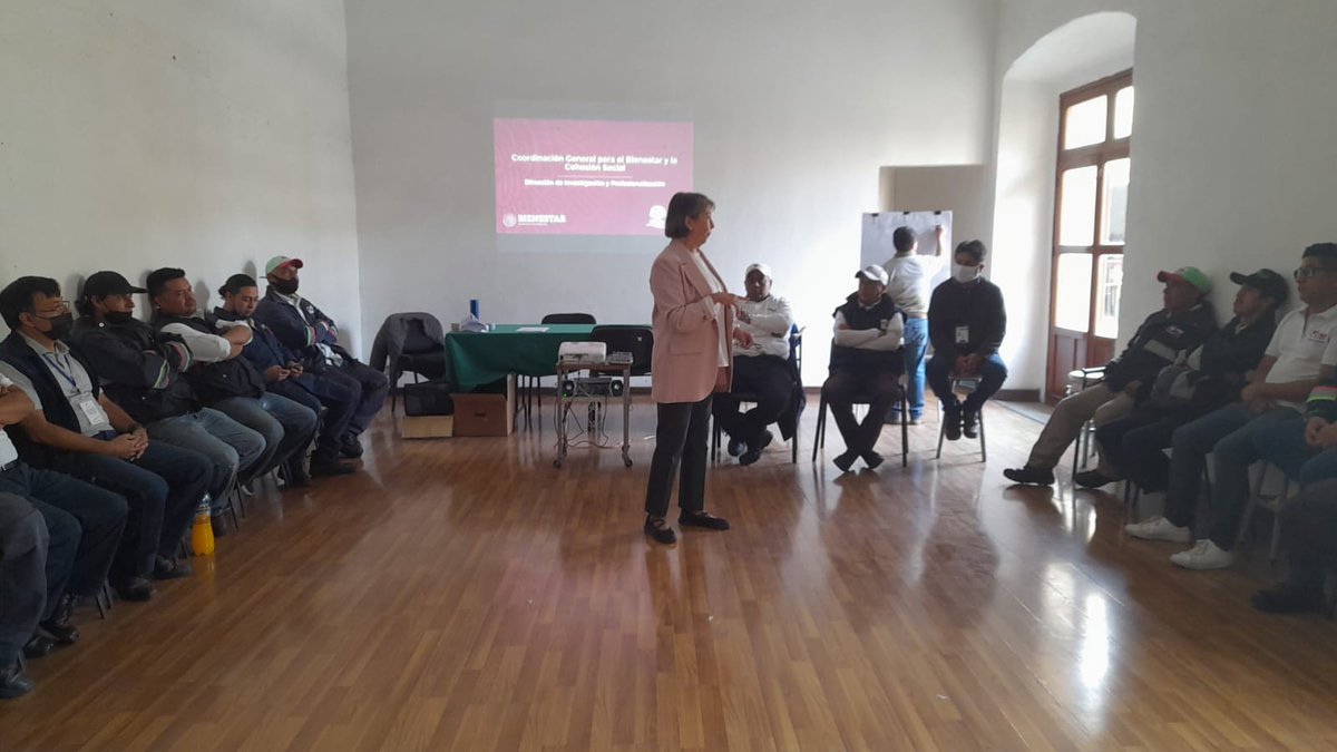 ComisionFomento's tweet photo. Impartimos el taller Masculinidades alternativas libres de violencia al personal de @CorreosdeMexico @sepomextrab en el estado de #Puebla #DGByCS @bienestarmx https://t.co/vzqtd6Vcoa