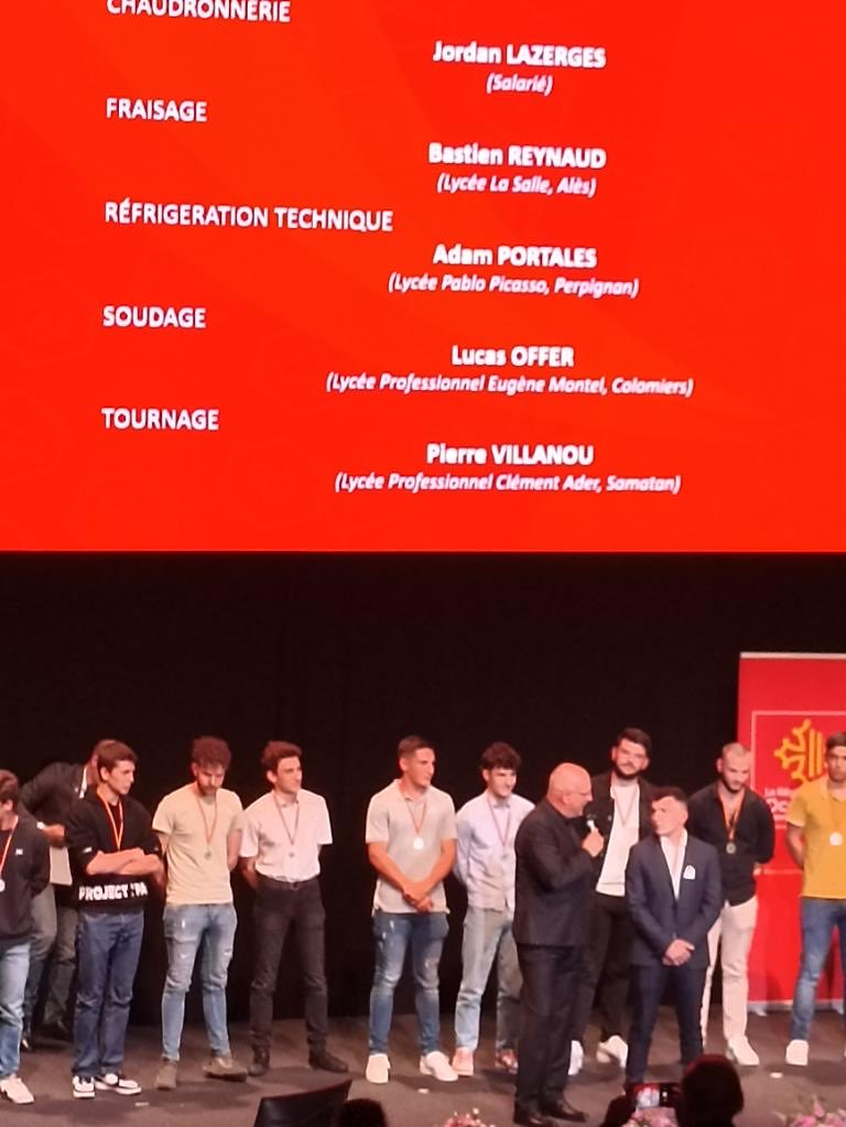 Lycée Clément ADER (@lpadersamatan) on Twitter photo Pierre Villanou élèves 1BTS CPRP apprentis au Lycée Clement ADERmédaillé d’or aux sélections Régionales Worldskills Tournage fierté de l’équipe productique excellence <a href="/VoiePROToulouse/">Voie pro Toulouse</a> <a href="/CFAAcademieTlse/">CFA Académie de Toulouse</a> <a href="/actoulouse/">Académie de Toulouse</a> <a href="/dsden_32/">DSDEN du Gers</a> <a href="/farid_djemmal/">Farid Djemmal</a> Pierre Villanou élèves 1BTS CPRP apprentis au Lycée Clement ADERmédaillé d’or aux sélections Régionales Worldskills Tournage fierté de l’équipe productique excellence <a href="/VoiePROToulouse/">Voie pro Toulouse</a> <a href="/CFAAcademieTlse/">CFA Académie de Toulouse</a> <a href="/actoulouse/">Académie de Toulouse</a> <a href="/dsden_32/">DSDEN du Gers</a> <a href="/farid_djemmal/">Farid Djemmal</a>