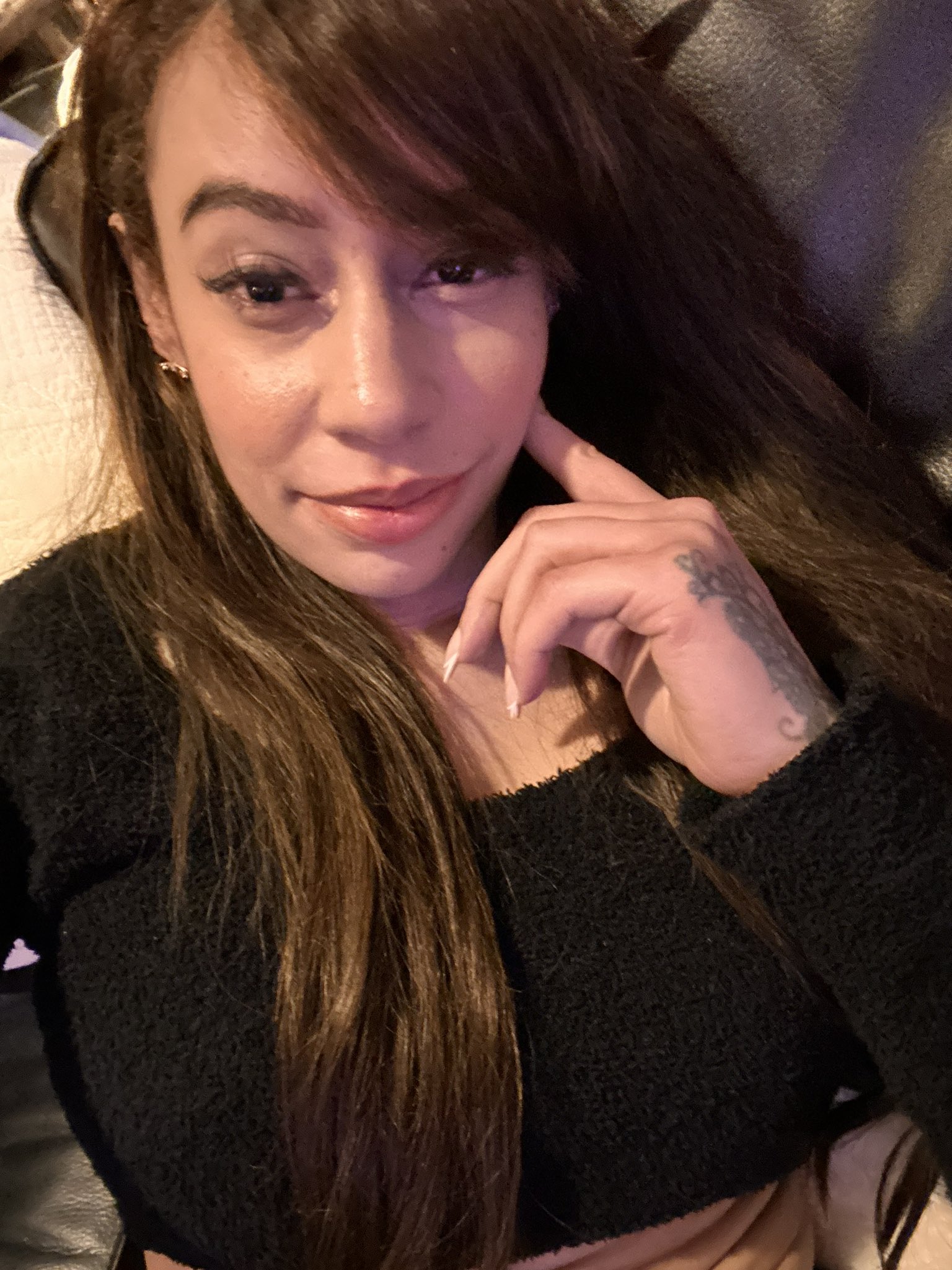 Tamara lee on Twitter " uncensoredpromo Milf hunting https //t.co